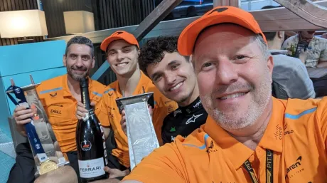 McLaren celebra su victoria en el GP de Miami