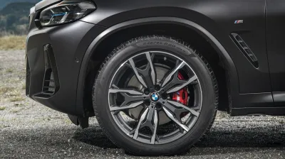 BMW X3 2024: la cuarta generación asoma con novedades electrificadas - SoyMotor.com