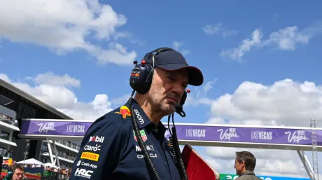 Adrian Newey durante una cita del calendario de F1