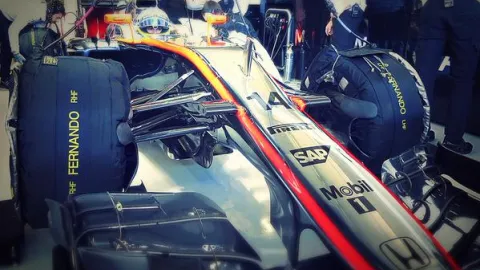 Alonso-McLaren2.jpg