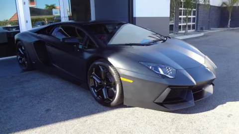 Lamborghini-Aventador-Kanye-West.jpg