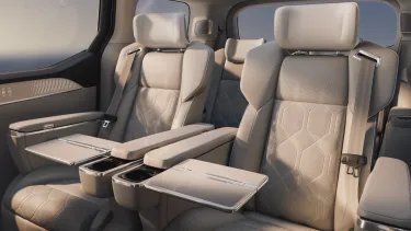 Interior Volvo EM90 - SoyMotor.com