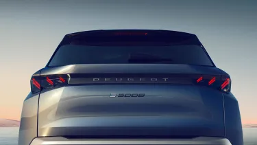 Peugeot e-5008 2025 - SoyMotor.com