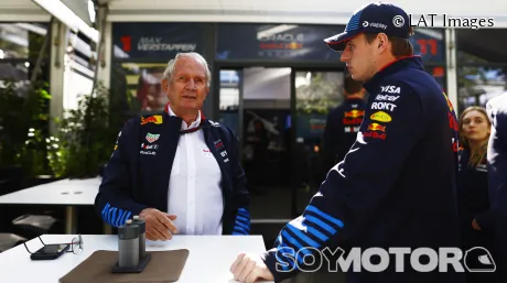 Max Verstappen y Helmut Marko en Australia