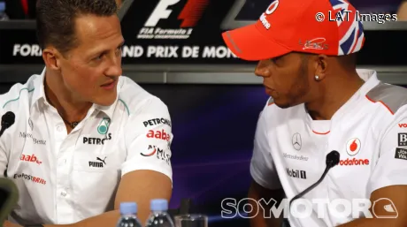 Michael Schumacher y Lewis Hamilton en Mónaco 2012