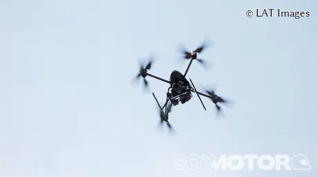 dron-f1-soymotor.jpg