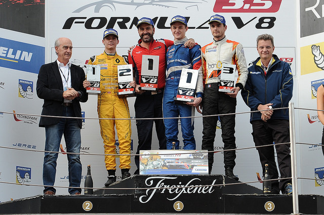 formula-v8-35-podio-barcelona-soymotor.jpg