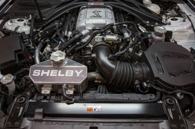 shelby-gt500-carroll-shelby-signature-edition-motor.jpg
