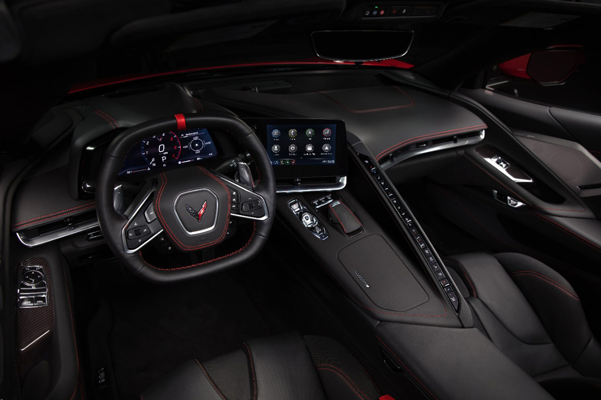 2020-chevrolet-corvette-stingray-interior.jpg