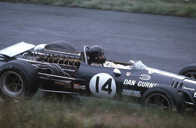 danu-gurney-eagle-weslake-_1968-nurburgring.jpg