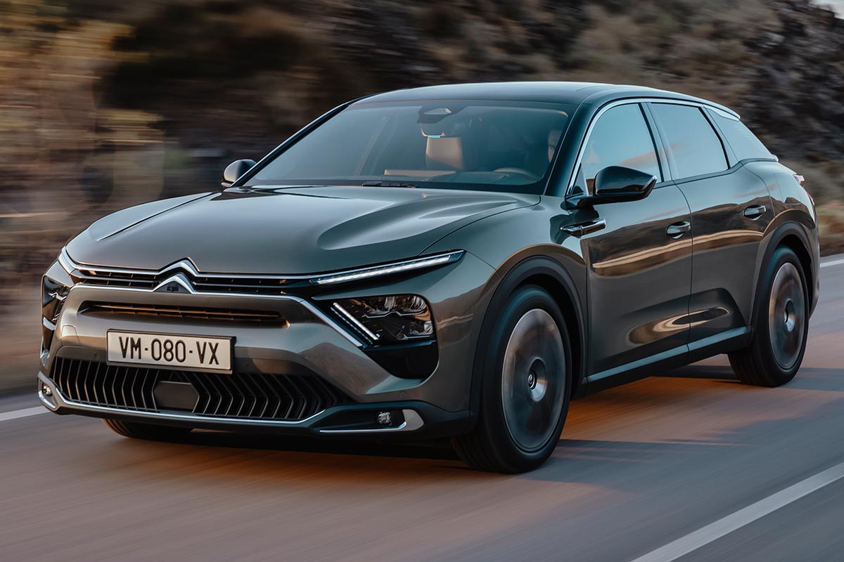 Citroën C5 X 2022: nuevo híbrido enchufable con 62 kilómetros eléctricos