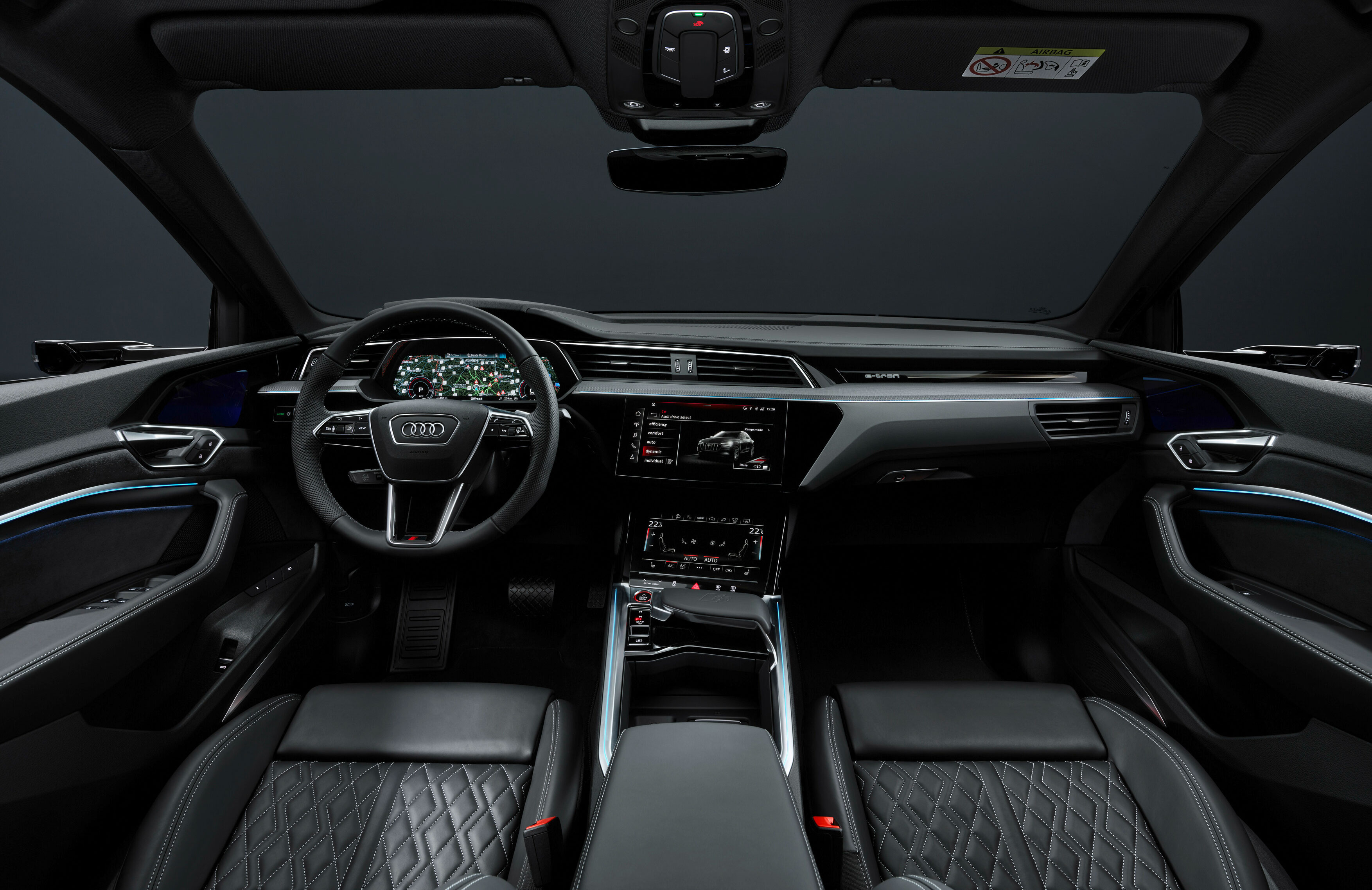 Новая ауди 2024 года. Audi sq8 e-tron. Audi q8 Sportback e-tron. "Audi" "q8 Sportback e-tron" "2022" an. Ауди ку8 е трон.