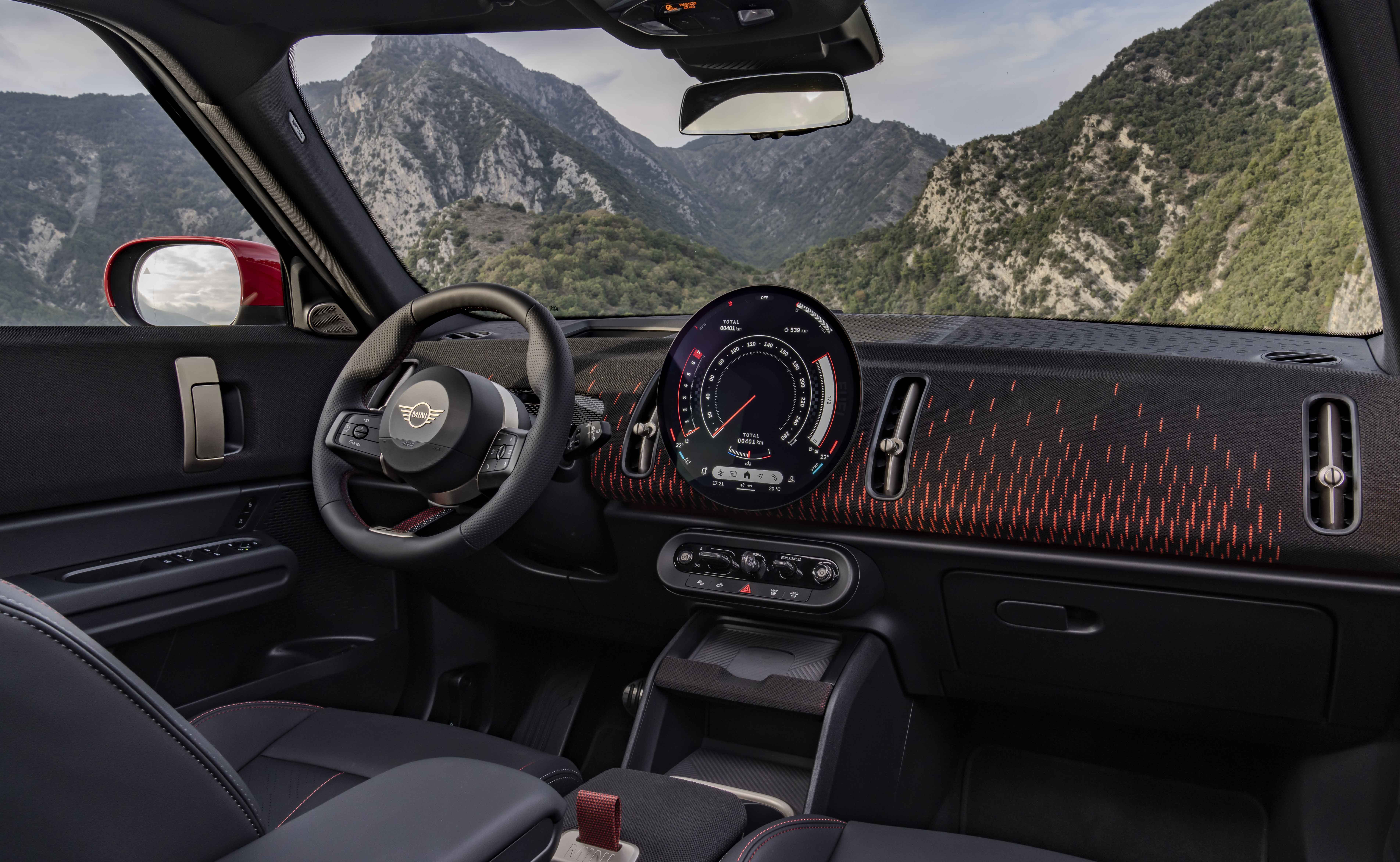 Mini Countryman John Cooper Works 2024 300 caballos que también valen