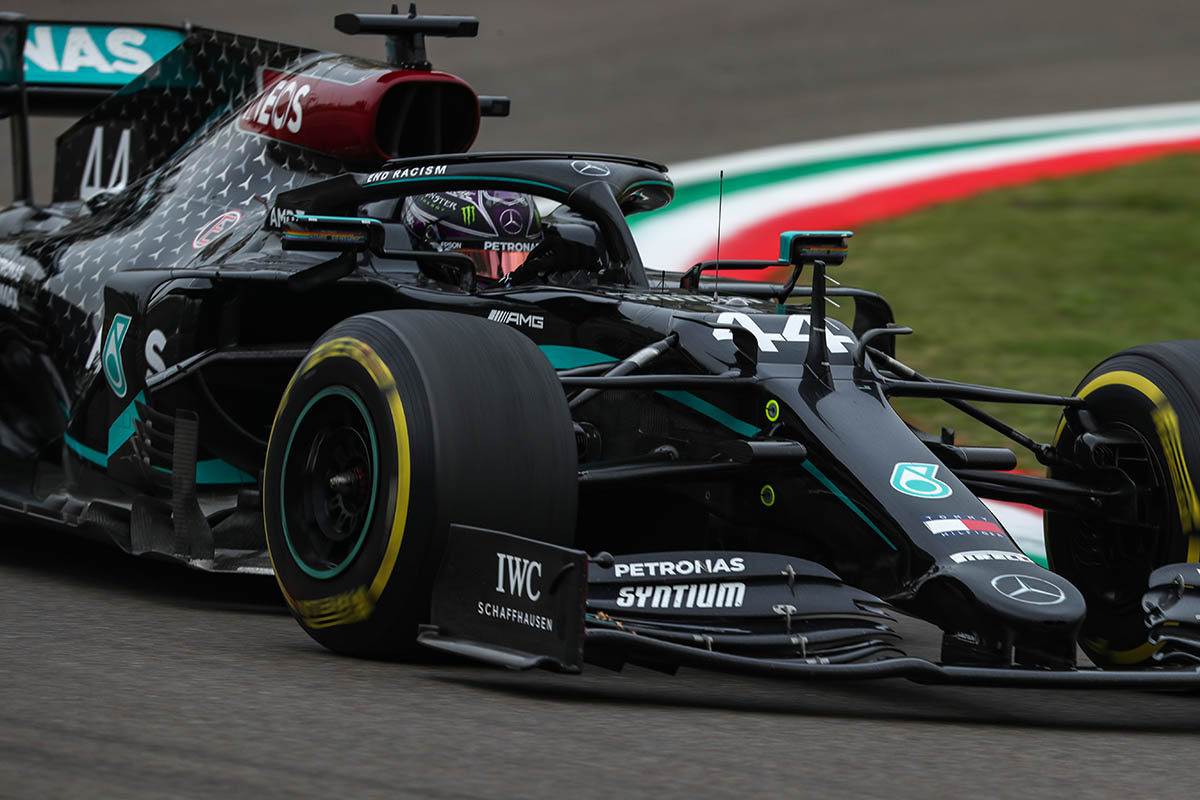Mercedes mantendrá el color negro en su F1 de 2021