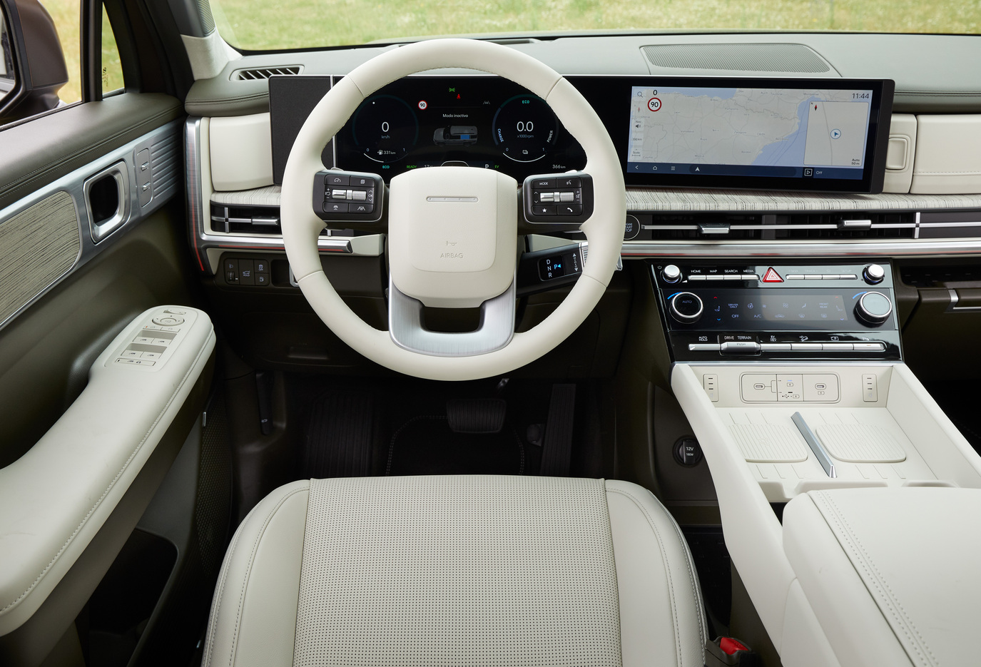 Interior en blanco del Hyundai Santa Fe