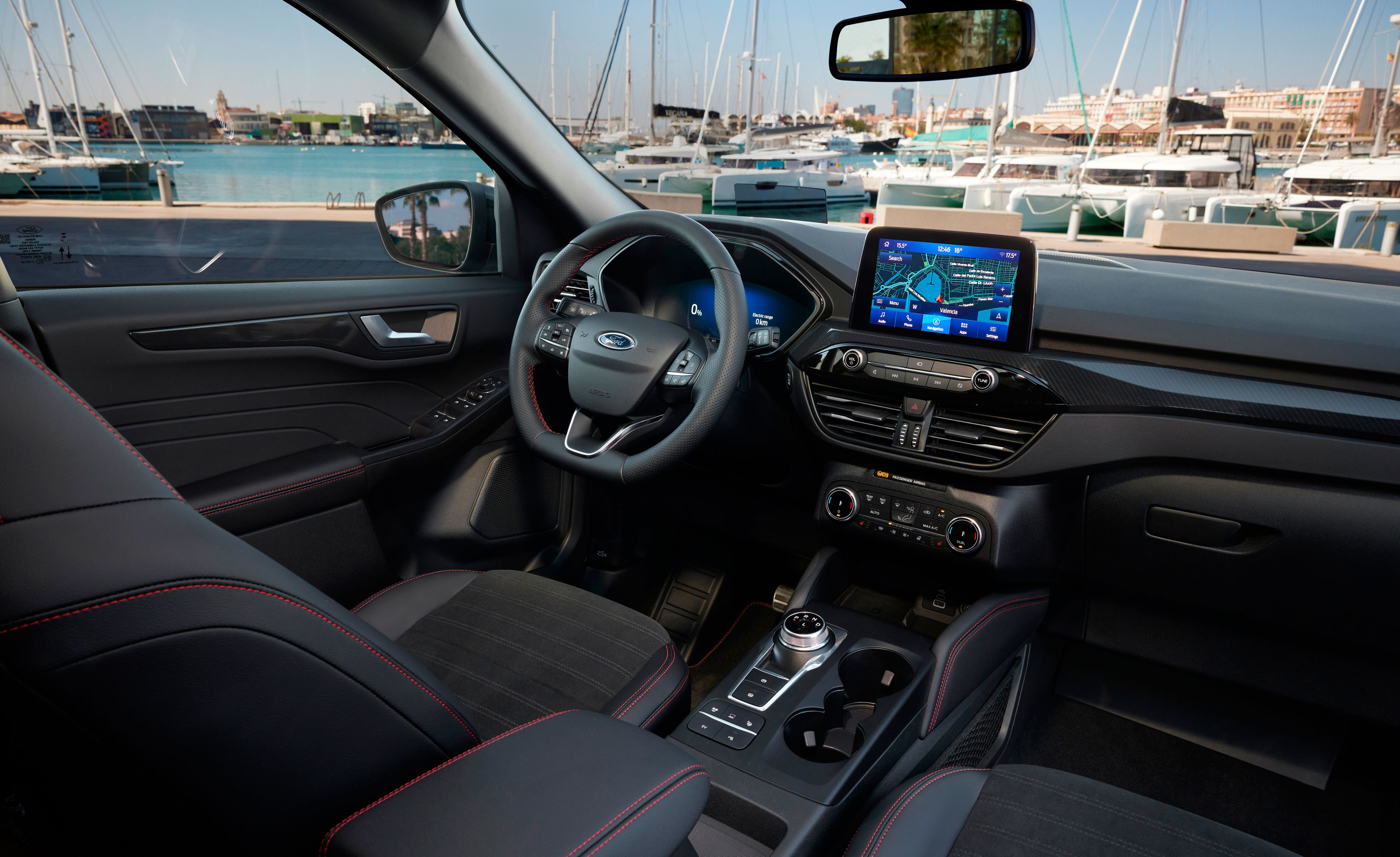 Interior Ford Kuga Graphite Tech Edition - SoyMotor.com