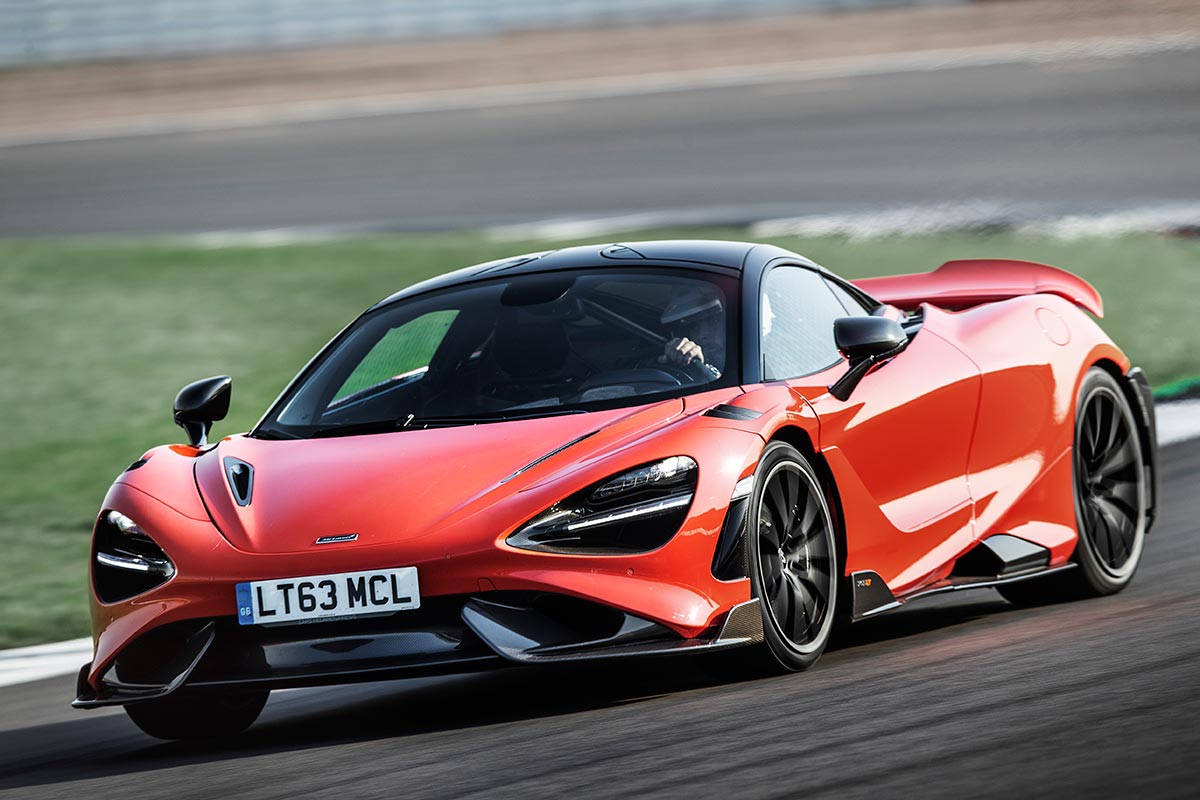 McLaren 765LT