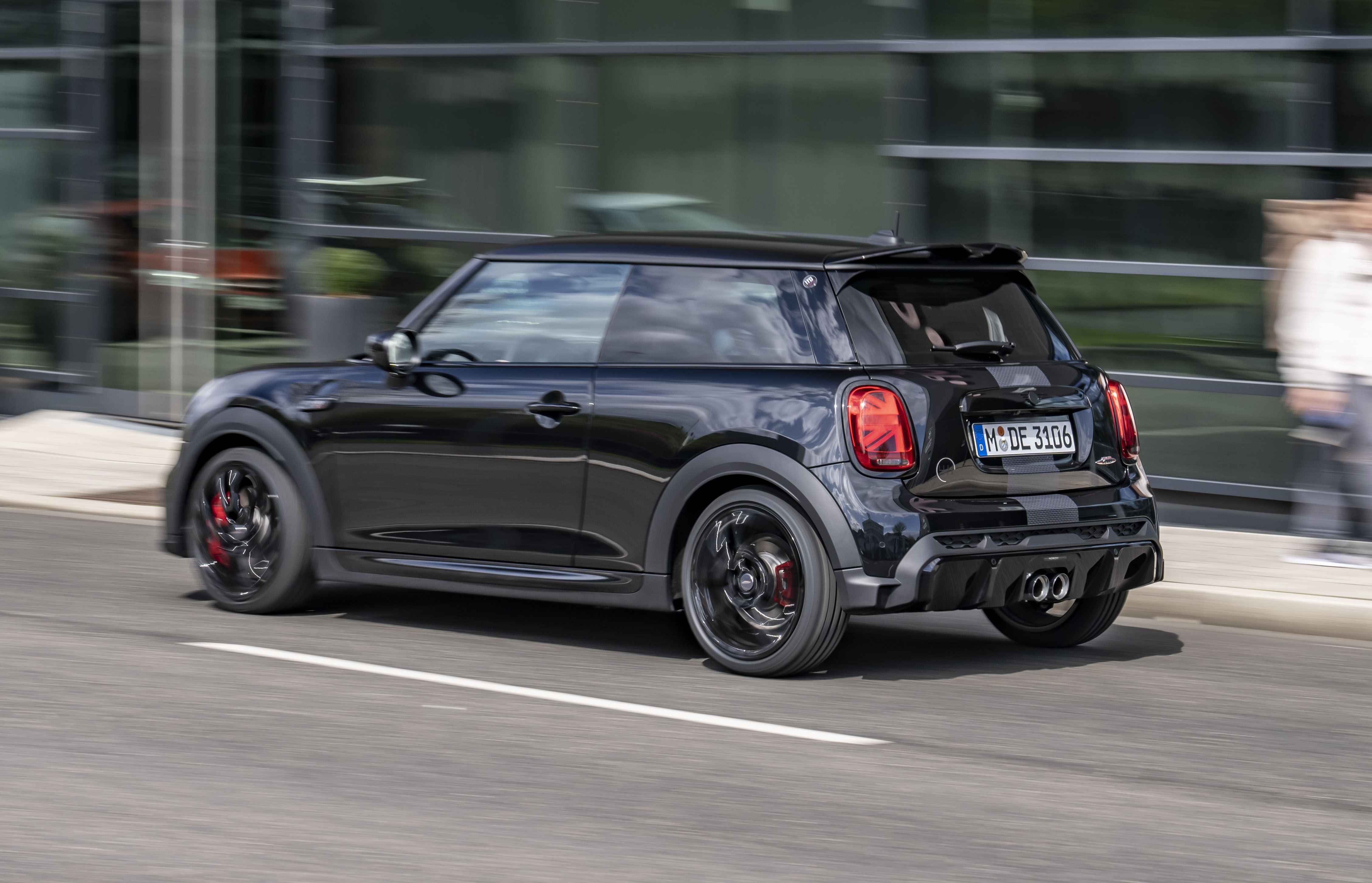 Mini John Cooper Works 1to6 Edition - SoyMotor.com