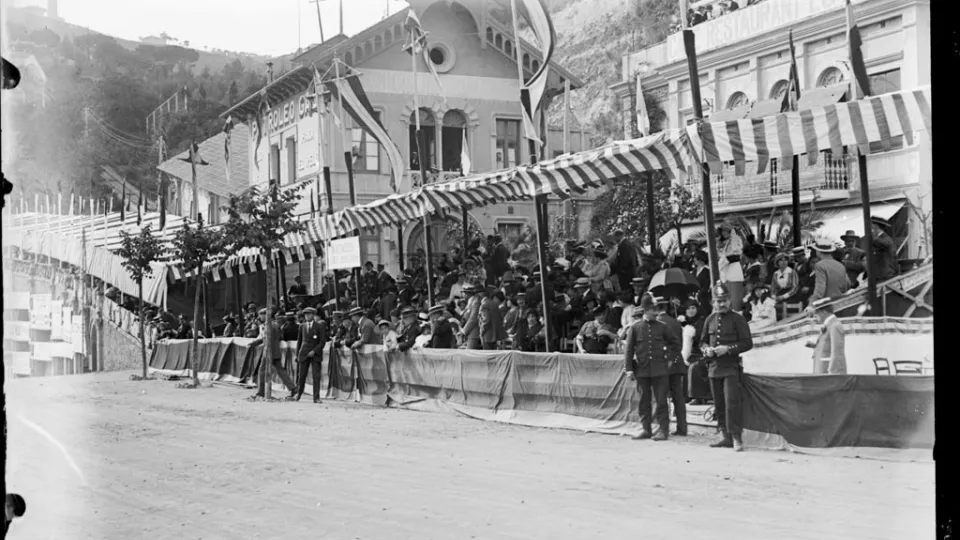 La Avda. Tibidabo de Barcelona se llenará este sábado de coches clásicos e históricos para conmemorar los 110 años de la Copa Tibidabo