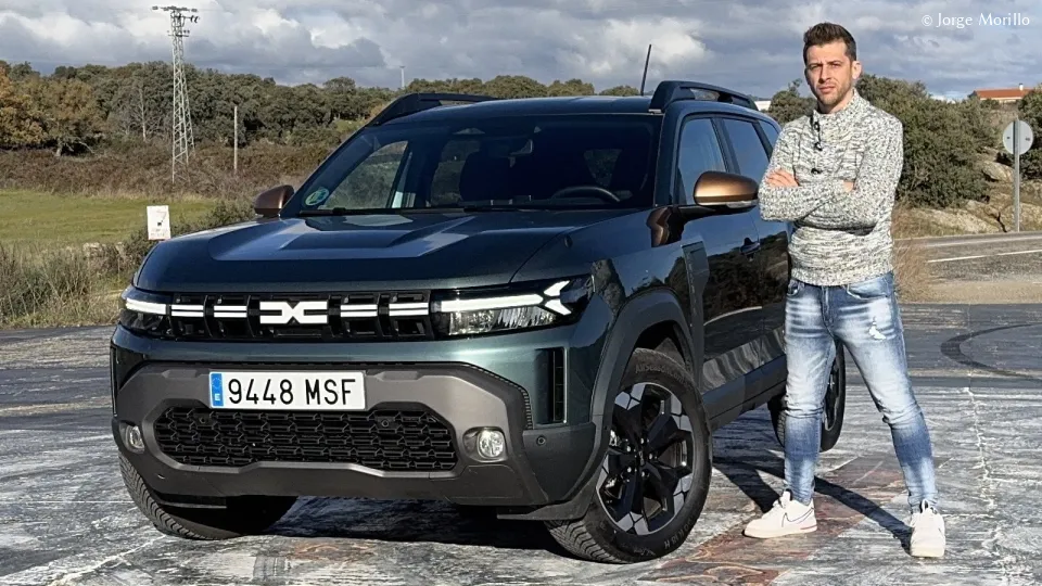 Probamos el Dacia Duster Extreme 4x4: aire todoterreno y etiqueta eco, pero... ¿son 27.000 euros 'baratos' para lo que ofrece? - SoyMotor.com