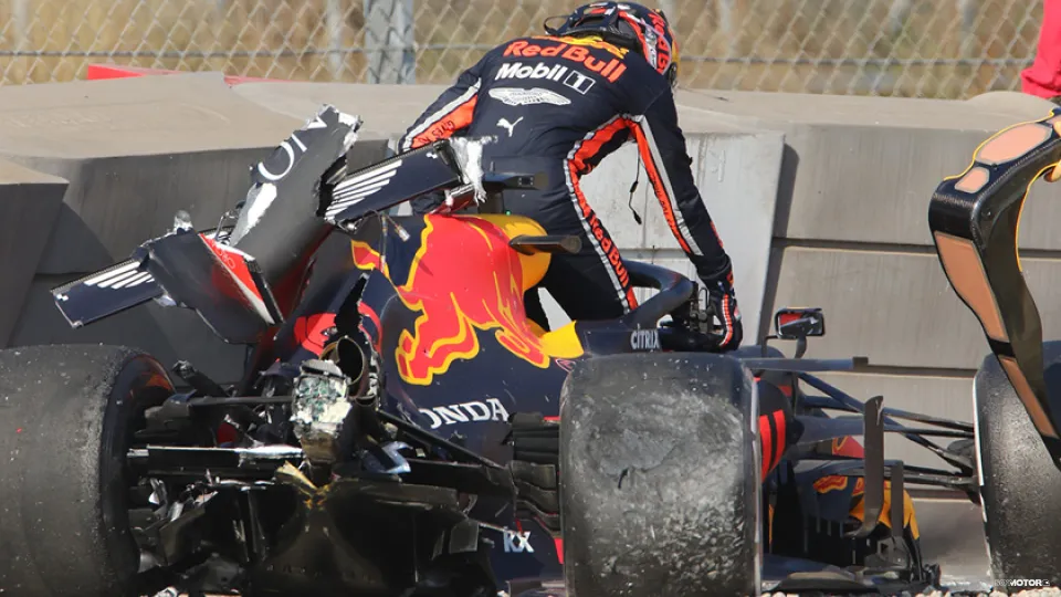 gasly-accidente-test-pretemporada-2019-2-soymotor.jpg