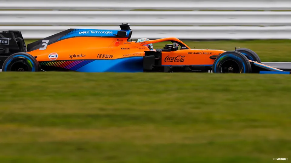 ricciardo-mclaren-filming-day-silverstone-soymotor.jpg