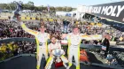 Jules Gounon, Lucas Stolz y Kenny Habul en el podio de Bathurst