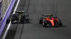 Lewis Hamilton y Carlos Sainz en Yeda