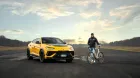 Matthieu van der Poel con un Lamborghini Urus - SoyMotor.com