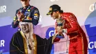 Carlos Sainz en el podio del GP de Baréin 