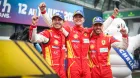 Miguel Molina celebra la victoria en Le Mans