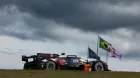El Toyota #8 de Sébastien Buemi, Brendon Hartley y Ryo Hirakawa en Interlagos