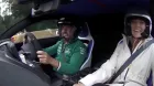 Fernando Alonso estrena en Goodwood el Aston Martin Valiant, el V12 que él mismo ha ayudado a diseñar - SoyMotor.com