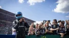 George Russell y el equipo Mercedes tras el GP de Bélgica