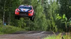 Thierry Neuville en Finlandia