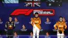 Lando Norris, Max Verstappen y Oscar Piastri en el podio del GP de Singapur