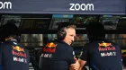 Christian Horner en el muro de Red Bull en Singapur