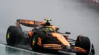 Lando Norris bajo la lluvia en Interlagos