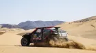 Cristina Gutiérrez y su copiloto, Pablo Moreno, en el Dakar 2025