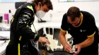 alonso-enstone-renault-fabrica-soymotor.jpg