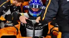 alonso-mclaren-casco-camara-f1-soymotor.jpg