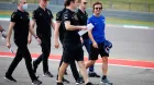 alonso-track-walk-2021-soymotor.jpg