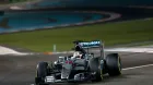 hamilton-carrera-abu-dabi-laf1.jpg