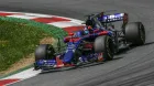 kvyat-toro-rosso-red-bull-horner-2018-soymotor.jpg