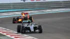 newey-rosberg-mercedes-ricciardo-red-bull-abu-dabi-soymotor.jpg