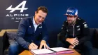 rossi-alonso-alpine-renovacion-2022-1-soymotor.jpg