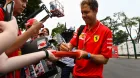 vettel-ferrari-fans-soymotor.jpg