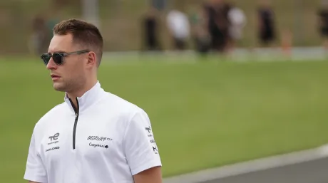 Vandoorne, confirmado como piloto titular de Peugeot para el WEC 2024 - SoyMotor.com