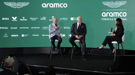 Lawrence Stroll y Adrian Newey en la rueda de prensa de presentación del británico este martes