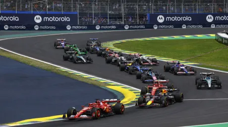 Salida del GP de Brasil